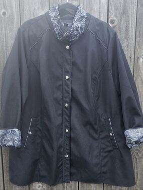 Dennis by Dannis Baso Brand Women’s Jacket